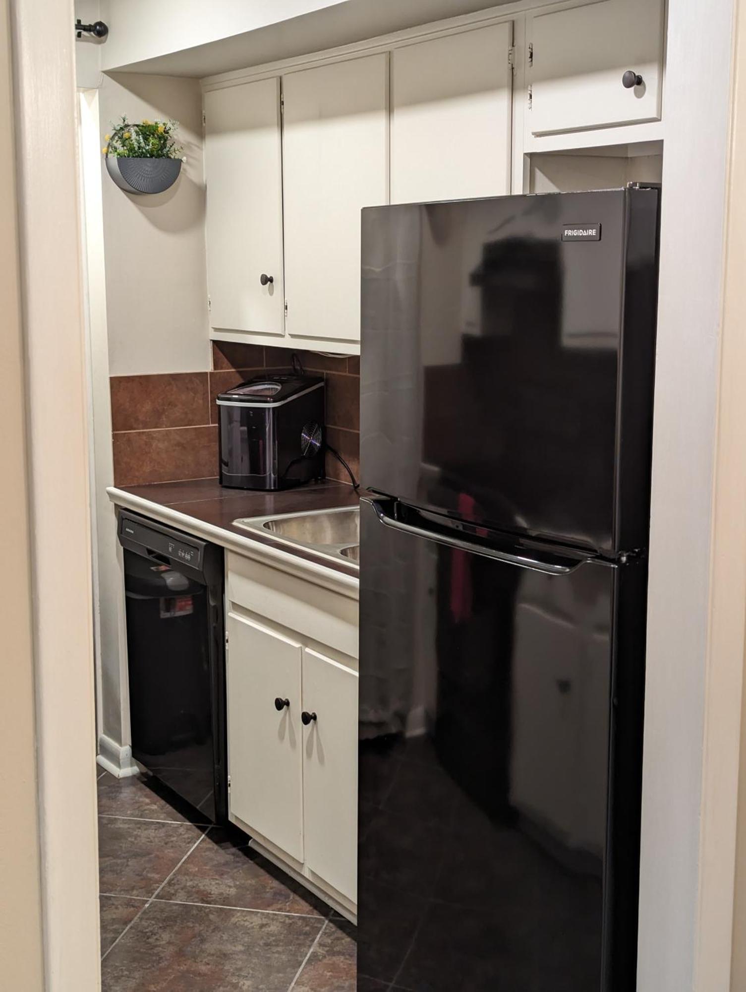 The Comfort Zone Apartment Baton Rouge Bagian luar foto